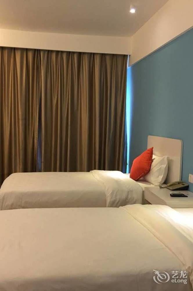 Yilan Hotel Shenzhen Investment Management Co. Ltd Kültér fotó